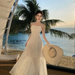 เดรสลูกไม้แต่งซีทรูผ้าพริ้ว ใส่สบาย งานสวยมากกก ใส่เที่ยวทะเล ใส่ออกงานได้หมด เป็นอีกรุ่นที่มีติดตู้ได้ใส่แน่นอนค่าา