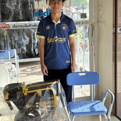 ขอขอบคุณลูกค้าที่ซื้อรถเข็นผู้ป่วยและเก้าอี้อาบน้ำค่ะ