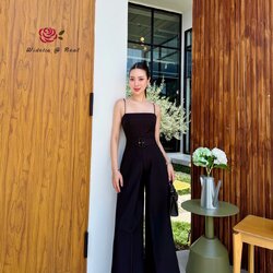 Jumpsuit จั้มสูทสายเดี่ยวขายาว อกมีฟองน้ำ มีเข็มขัด 1 เส้น ช่วงกางเกงเย็บจีบ