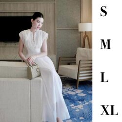 แม็กซี่เดรสรุ่นนี้สวยมากแขนล้ำคอวีกระดุมหน้าซิปหลังเอวเข้ารูปกระโปรงยาวมีซับในถึงปลายชุดเทคเจอร์ผ้าอัดจีบยับกระโปรงจับจีบรองานคุณภาพเกรดพรีเมี่ยม