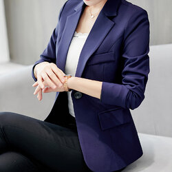เสื้อสูทผู้หญิงสีกรมท่าใส่ทำงานสไตล์เรียบหรูสูทตีเกล็ดเข้ารูปหน้าหลัง เสริมบ่ามีซับใน กระเป๋าหน้าสองข้างกระดุมพลาสติกกลม มี 5 ไซส