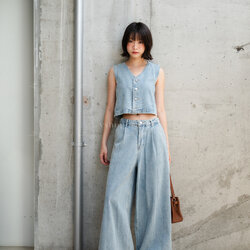 Set เสื้อกั๊กยีนส์ + กางเกงขายาว
