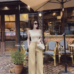 Set เสื้อยืดปาดไหล่สีครีมนู๊ดเนื้อผ้ายืดรัดตามตัว แมตกางเกงขายาวกระบอกซิปหน้าเนื้อผ้าดี แมตเข้าเซ็ต ลุคนี้แพงมากก สวยแพงงเลยจ้า #60798