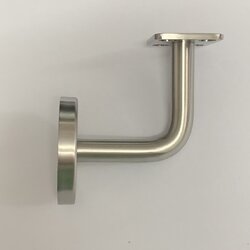 ขายึดราวบันได 6 ซม แป้นเรียบ