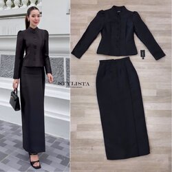 ชุดไทยจิตรลดา แขนยาว คอจีน ทรงเข้ารูป ปลายชายเสื้อทรงโค้งเพิ่มความเฟมินีน