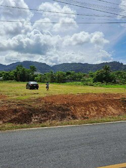 ขายที่ดินสวยตามหลักฮวงจุ้ยช่วงหน้าที่ดินรับกับช่วงโค้งถนนโอบที่ดิน (มั่นคง ความอุดมสมบูรณ์ ) มีทิวทัศน์ภูเขา ด้านหลัง ความมั่นคงแข็งแรงบรรยากาศดีเงียบสงบเดินทางสะดวกสบาย เหมาะแก่การสร้างบ้านพักอาศัยหรือธุรกิจบ้านจัดสรร อื่นๆอำเภอถลาง จังหวัดภูเก็ต