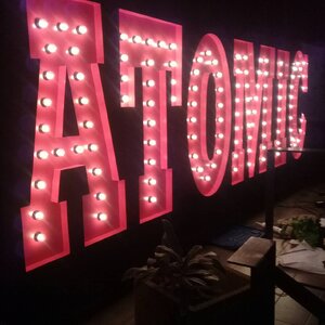 ป้ายไฟวินเทจ ป้ายไฟปิงปอง ตัวอักษรติดไฟปิงปอง