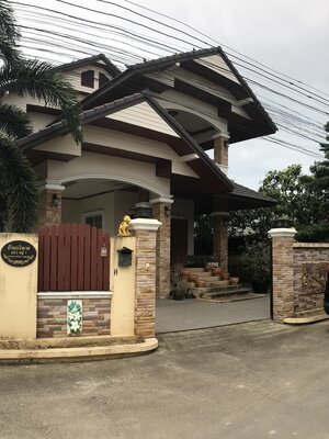 ราคาถูกที่สุดขายบ้านเดี่ยว 2 ชั้น 87 ตรว. 3 ห้องนอน 3 ห้องนํ้าตกแต่งด้วยวัสดุชั้นดี ใกล้ถนนเพชรเกษม 370 เมตรเซเว่น680เมตรปตท. 736 เมตร อ.ท่ายาง จ.เพชรบุรี