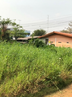 ขายที่ดินราคาถูกกลางเมืองอุทัยธานีห่างจากสถานีขนส่งผู้โดยสารอุทัยธานี 285 เมตร